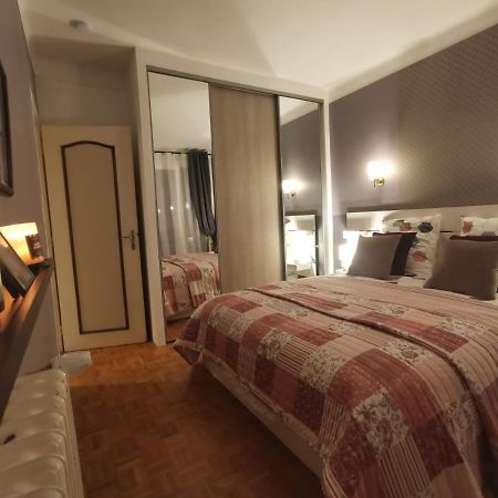 Au Pays D'Olmes Apartman Lavelanet Kültér fotó